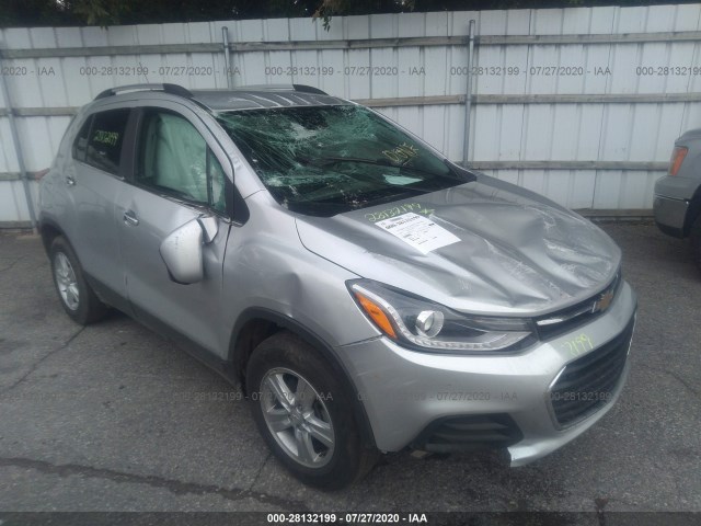 CHEVROLET TRAX 2018 kl7cjlsb2jb676950