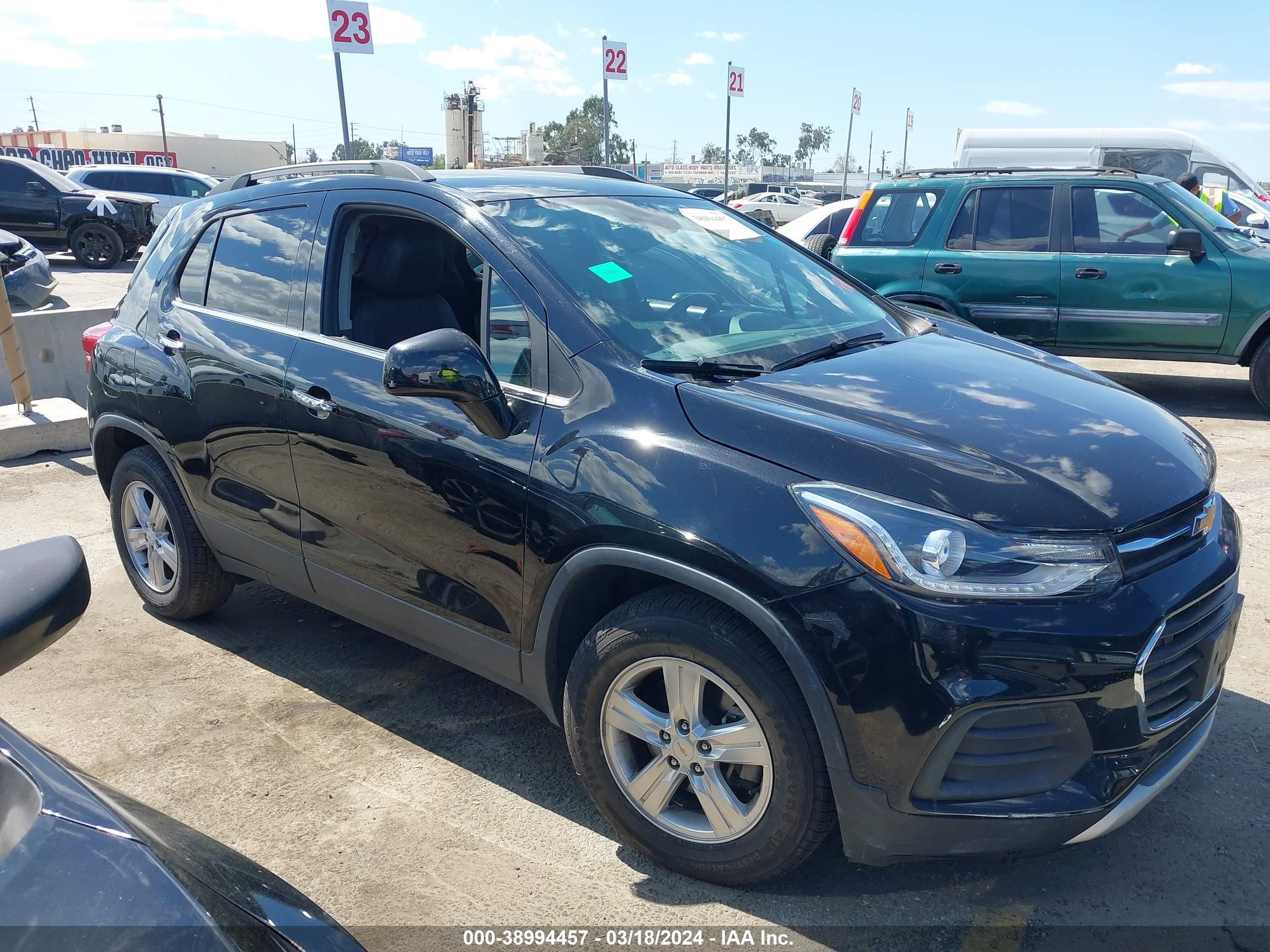 CHEVROLET TRAX 2019 kl7cjlsb2kb856219