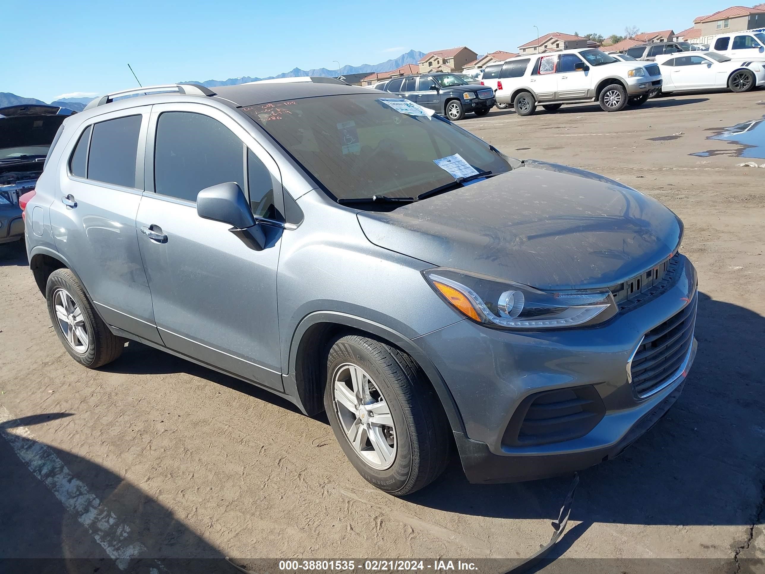 CHEVROLET TRAX 2019 kl7cjlsb2kb877412