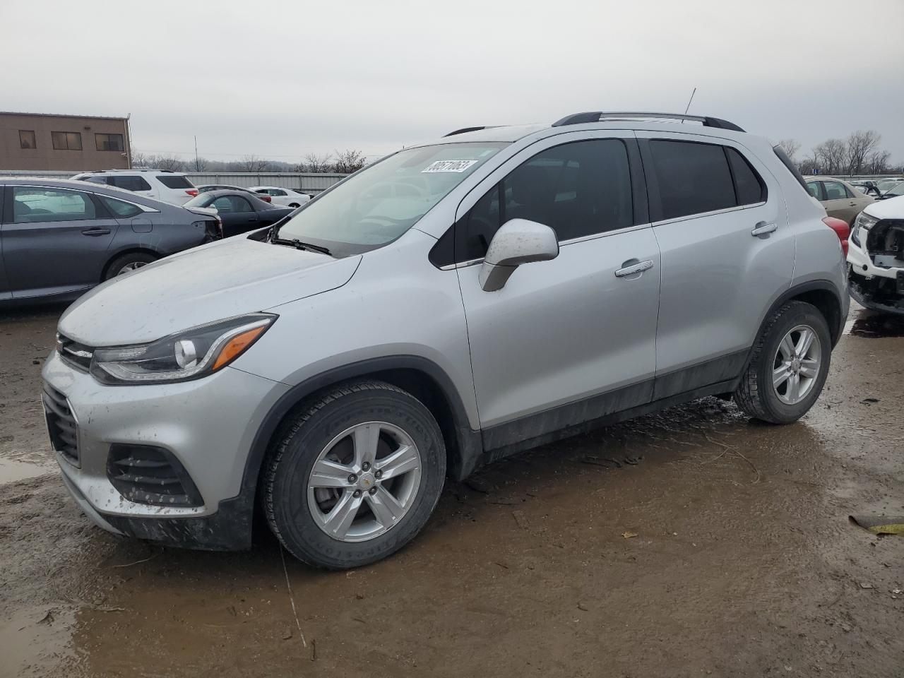 CHEVROLET TRAX 2018 kl7cjlsb5jb509109