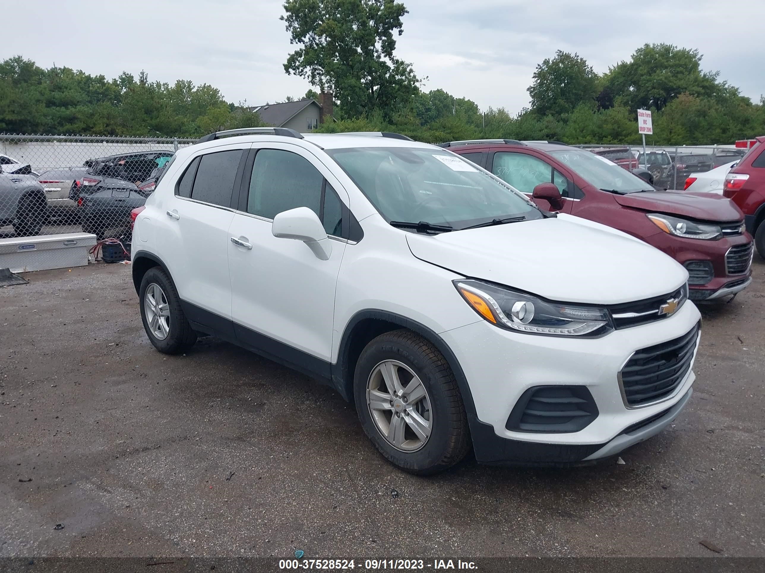 CHEVROLET TRAX 2019 kl7cjlsb6kb963936