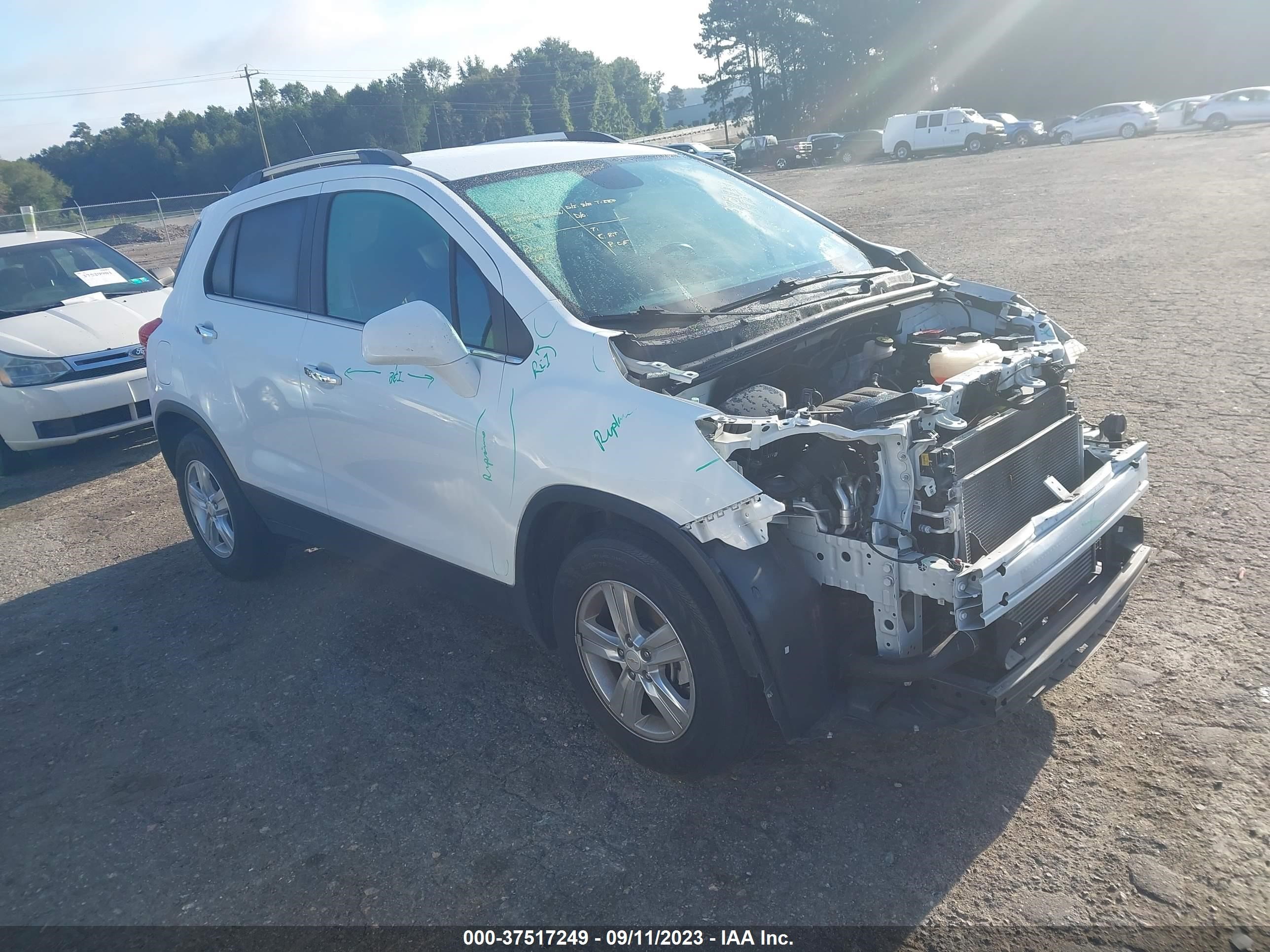 CHEVROLET TRAX 2018 kl7cjlsb7jb725995