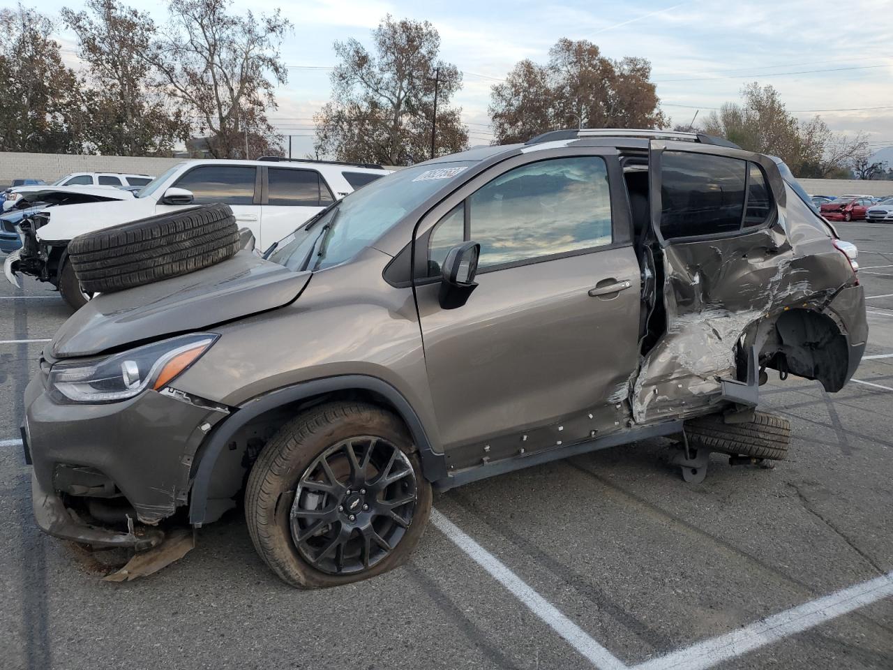 CHEVROLET TRAX 2021 kl7cjlsb8mb358805