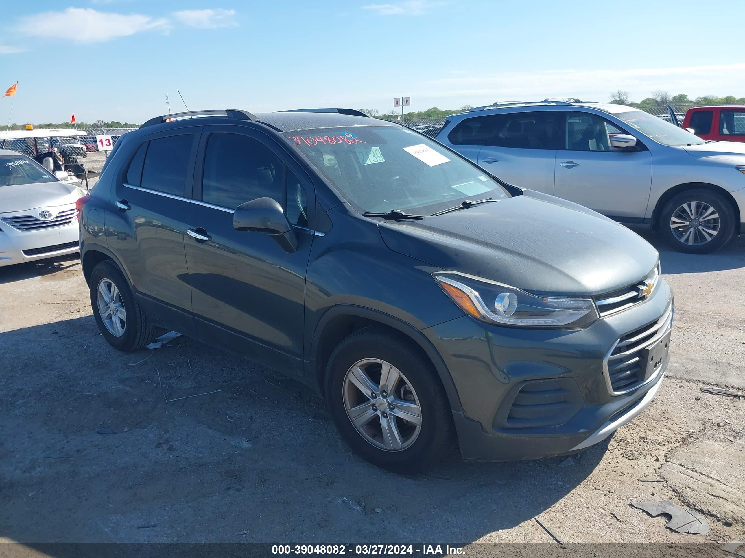 CHEVROLET TRAX 2017 kl7cjlsb9hb107605