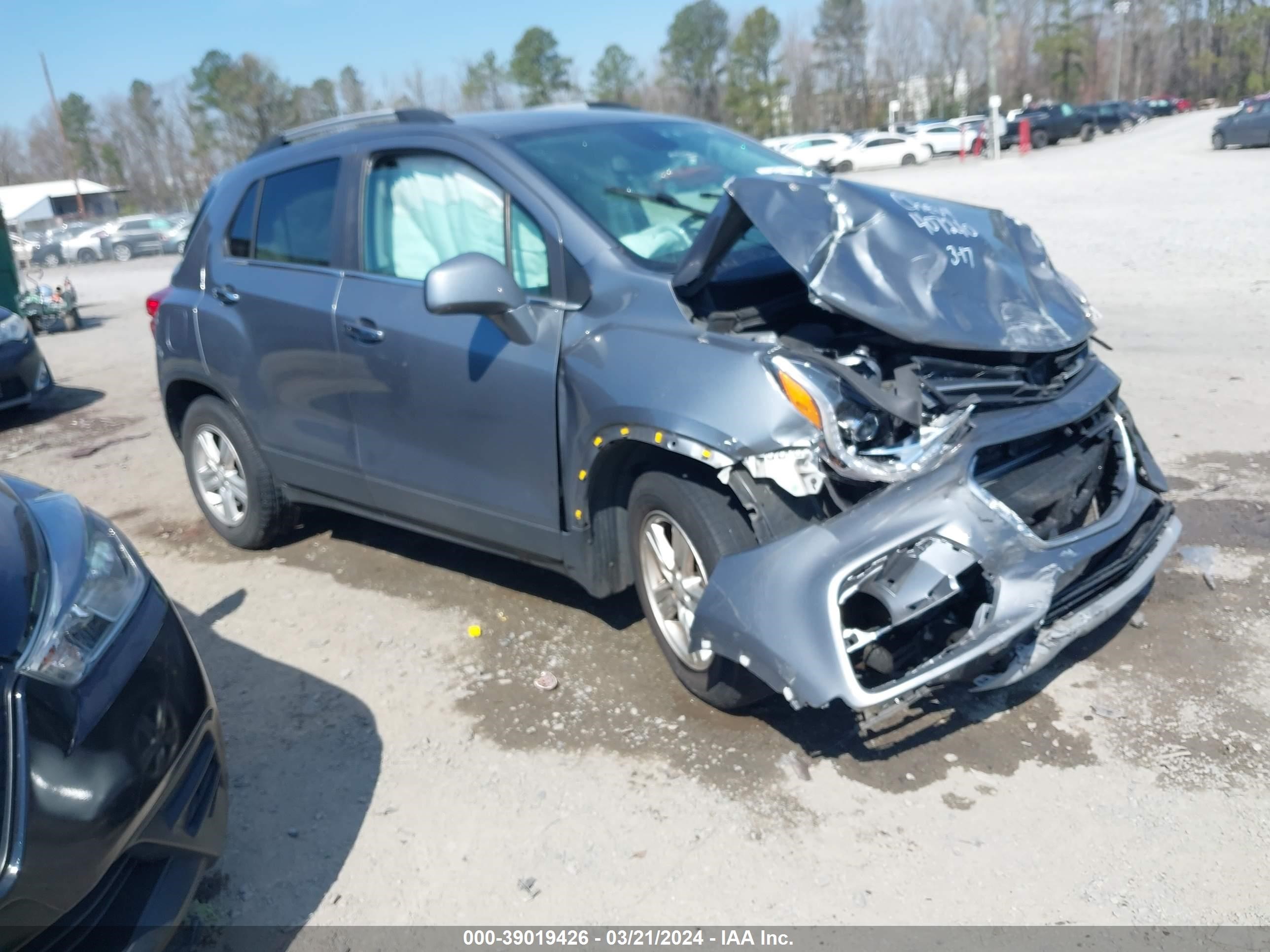 CHEVROLET TRAX 2019 kl7cjlsbxkb939302