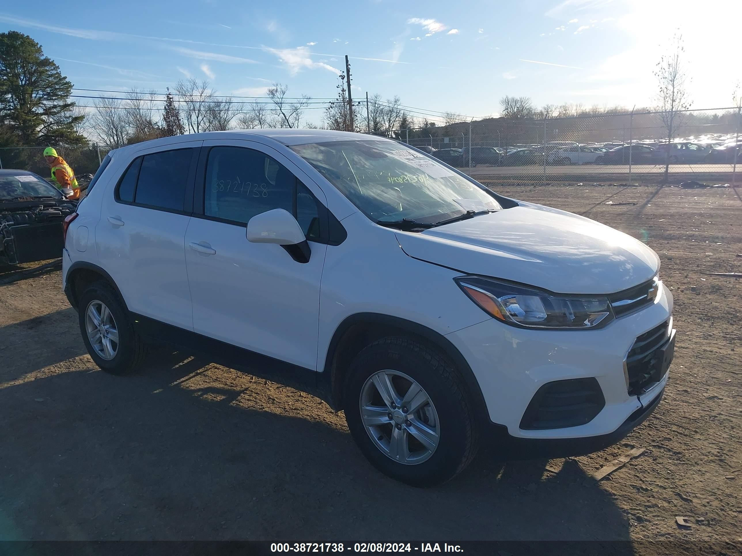 CHEVROLET TRAX 2021 kl7cjnsb5mb351385