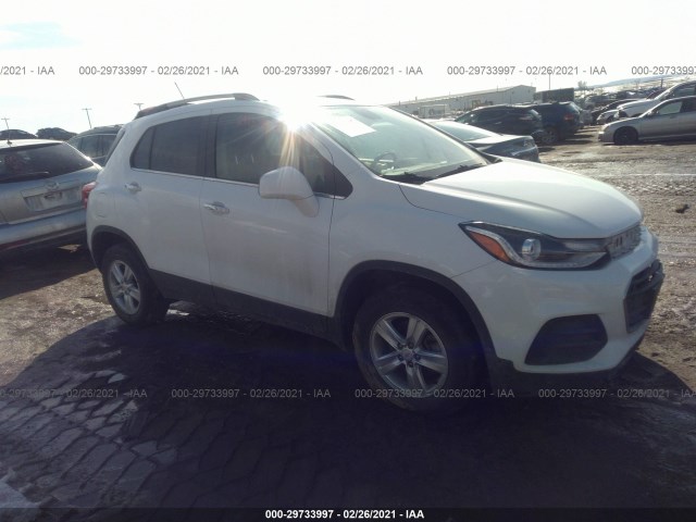 CHEVROLET TRAX 2018 kl7cjpsb2jb547436