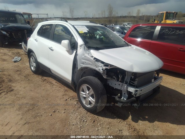 CHEVROLET TRAX 2017 kl7cjpsb3hb216438