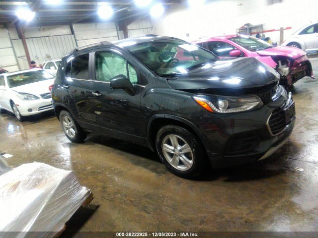 CHEVROLET TRAX 2018 kl7cjpsb4jb603439