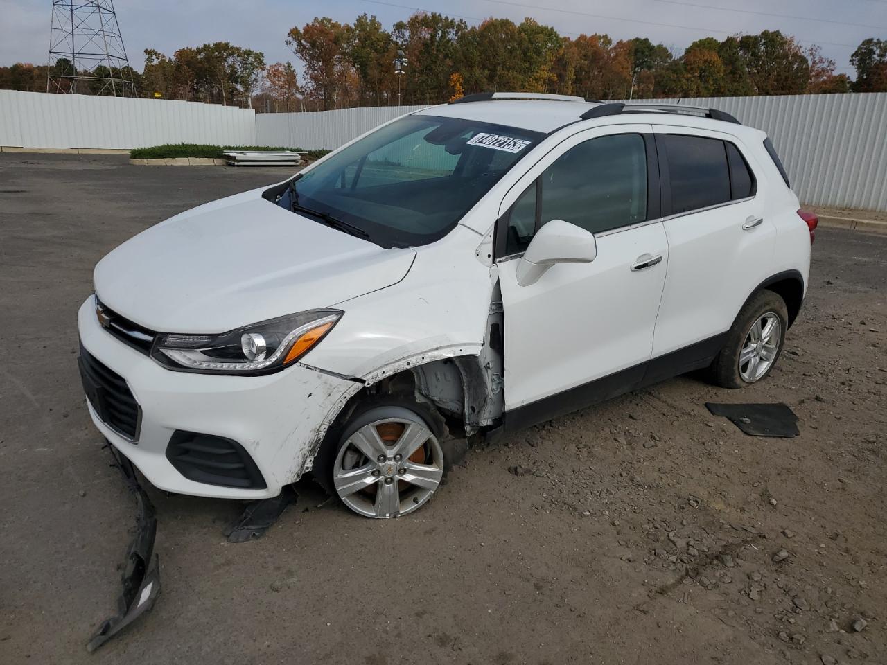 CHEVROLET TRAX 2018 kl7cjpsb8jb671193