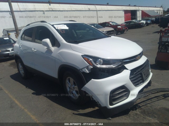 CHEVROLET TRAX 2018 kl7cjpsb8jb717492