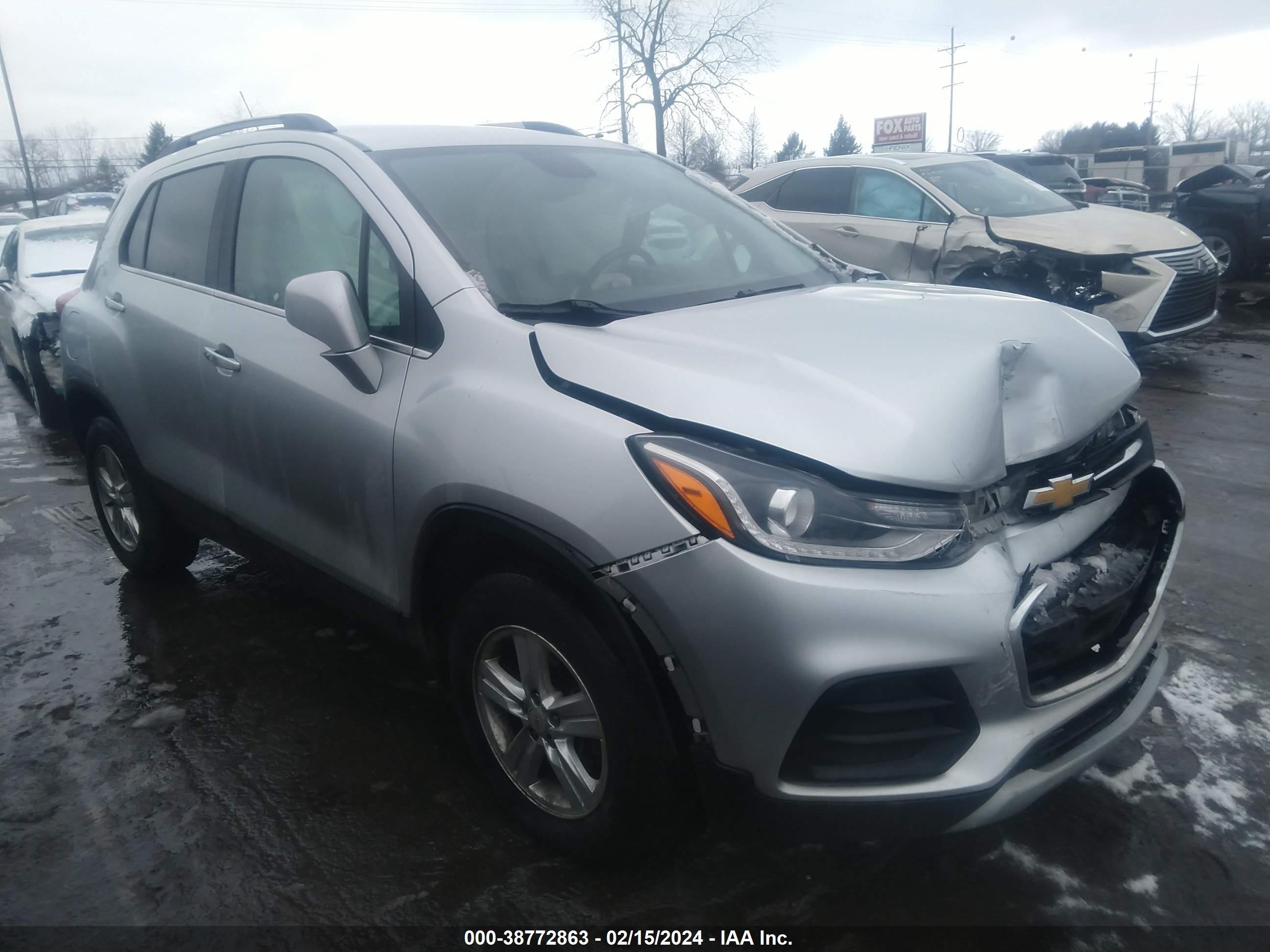 CHEVROLET TRAX 2019 kl7cjpsb9kb833642