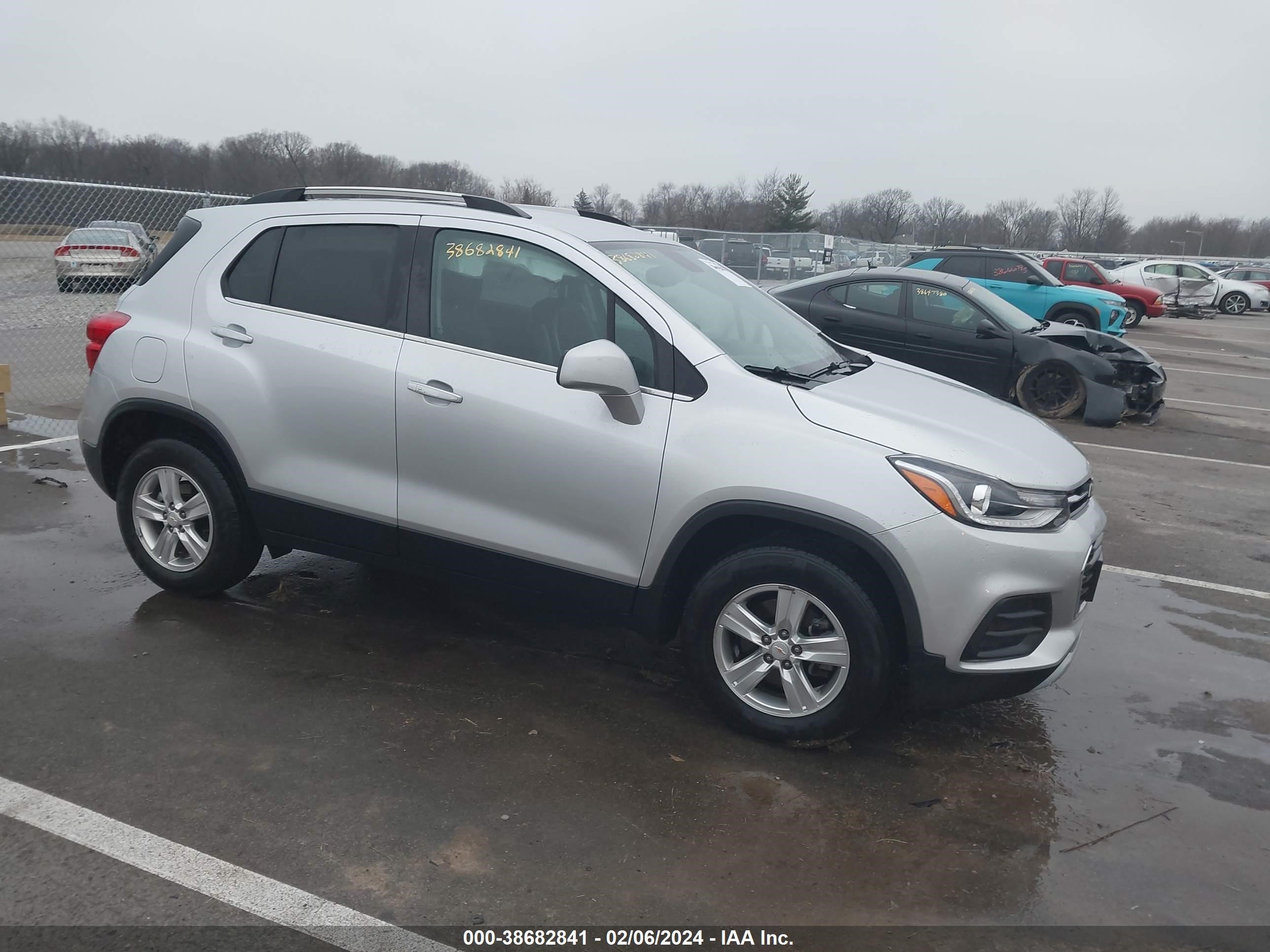 CHEVROLET TRAX 2019 kl7cjpsbxkb722646