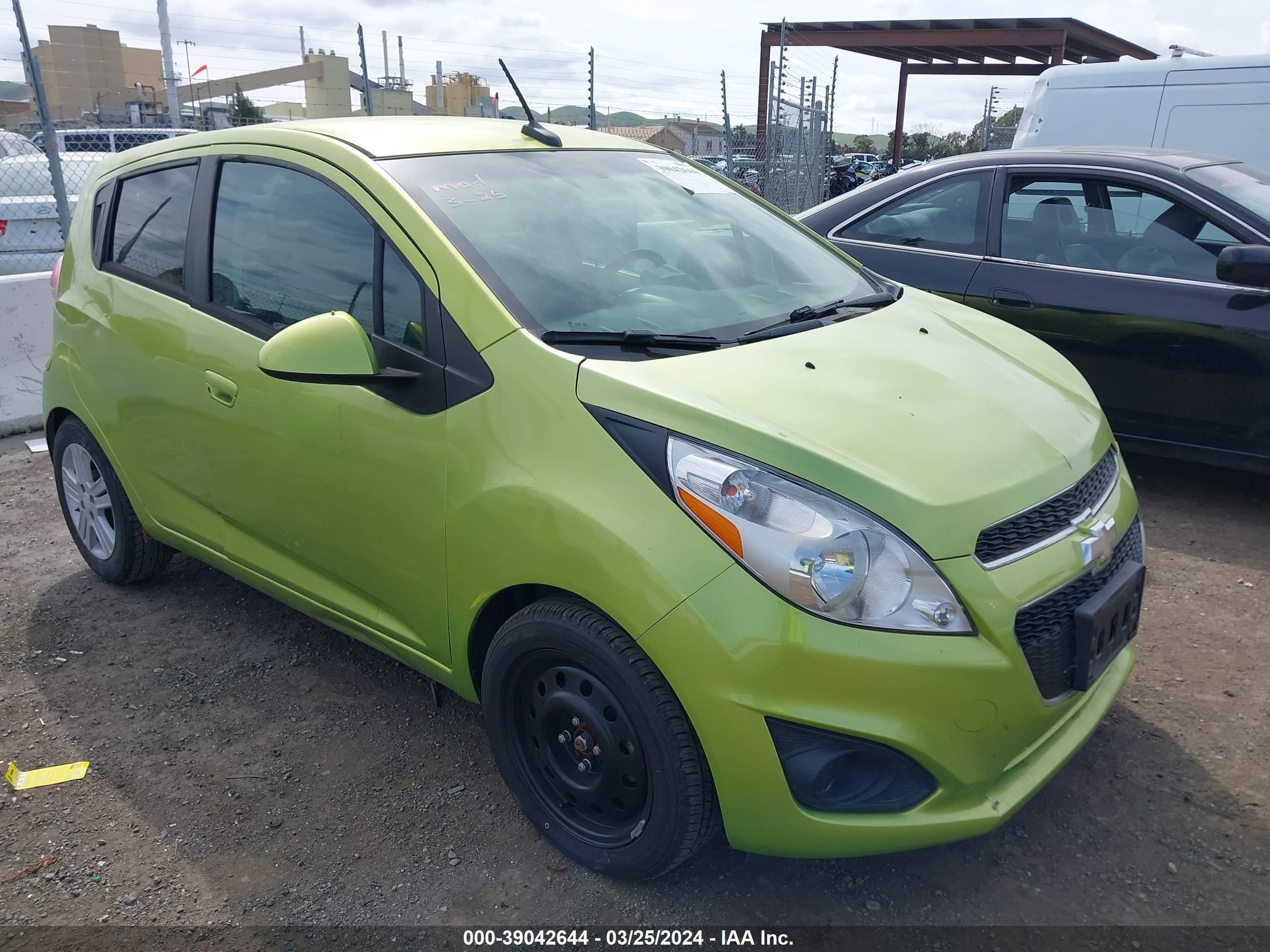 CHEVROLET SPARK 2014 kl8cb6s9xec402337