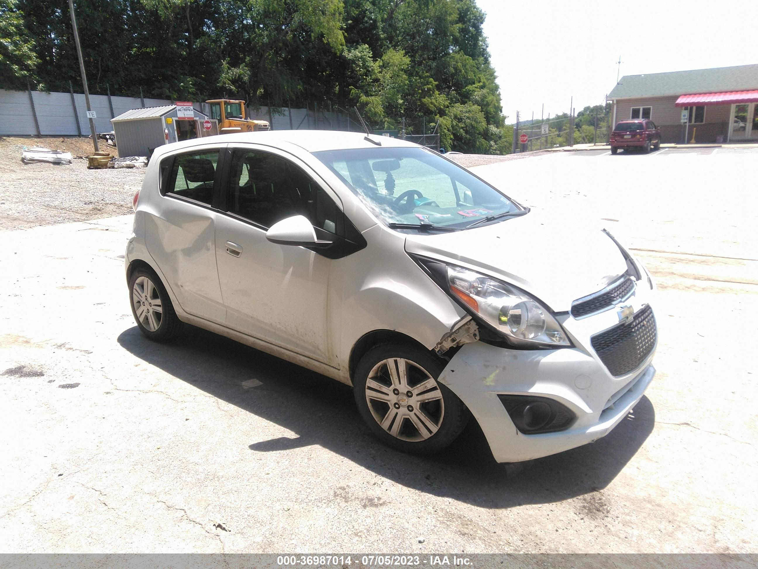 CHEVROLET SPARK 2014 kl8cd6s93ec592279