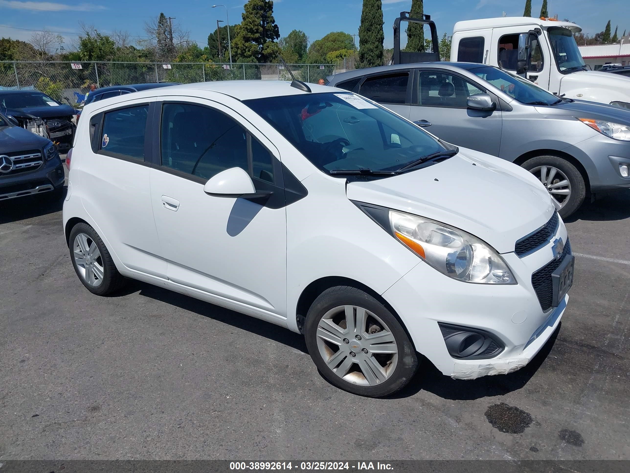 CHEVROLET SPARK 2015 kl8cd6s94fc761842