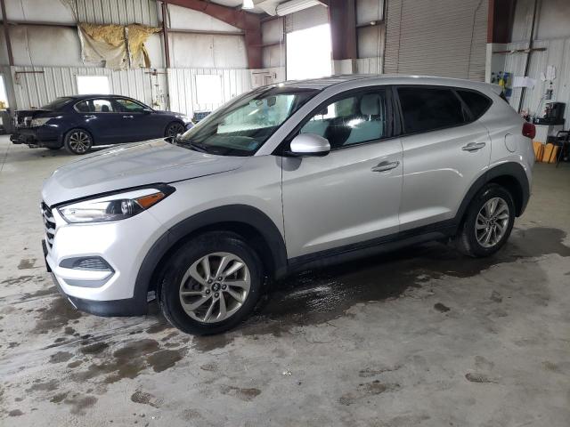 HYUNDAI TUCSON SE 2018 km8j2ca42ju660063