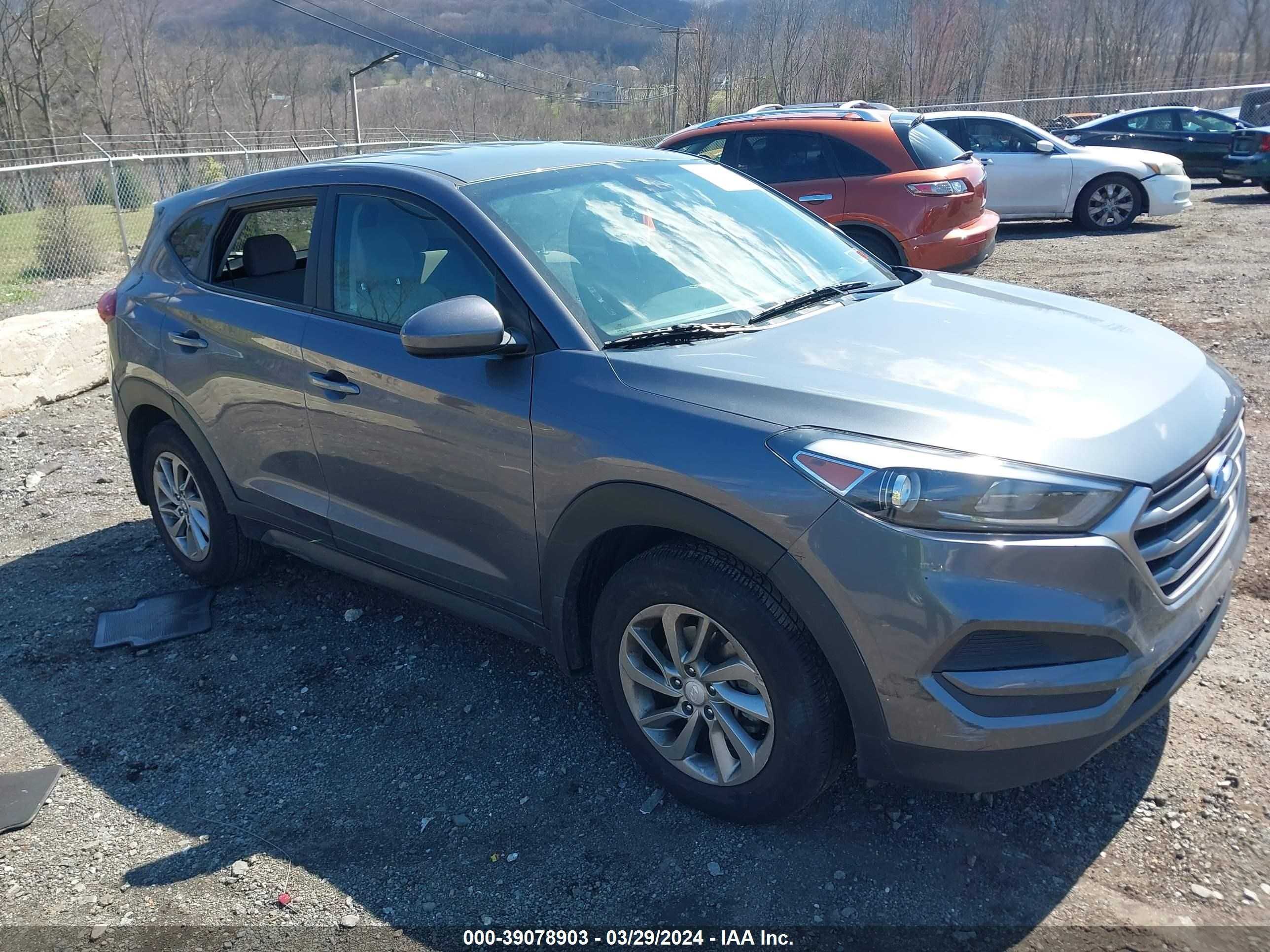 HYUNDAI TUCSON 2018 km8j2ca43ju703096