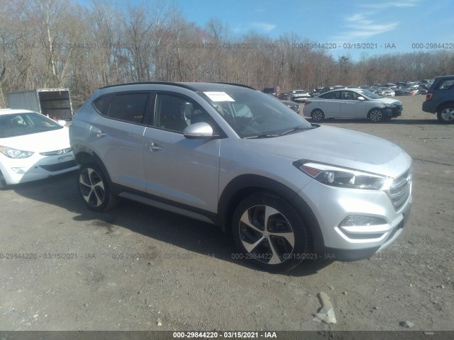 HYUNDAI TUCSON 2017 km8j33a21hu342294