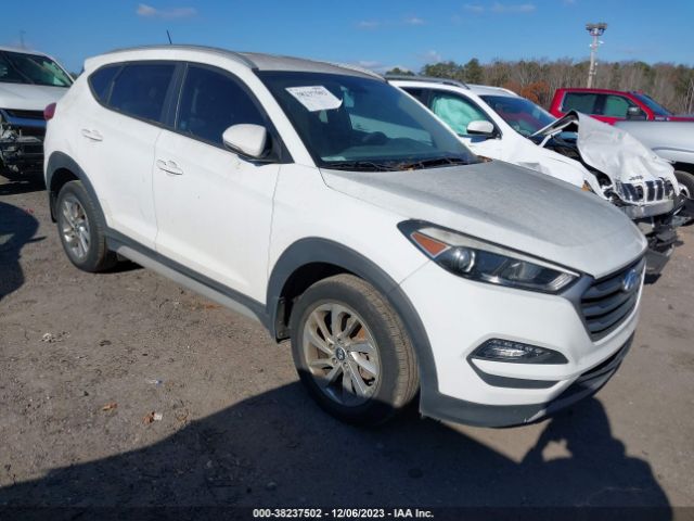 HYUNDAI TUCSON 2017 km8j33a21hu458708