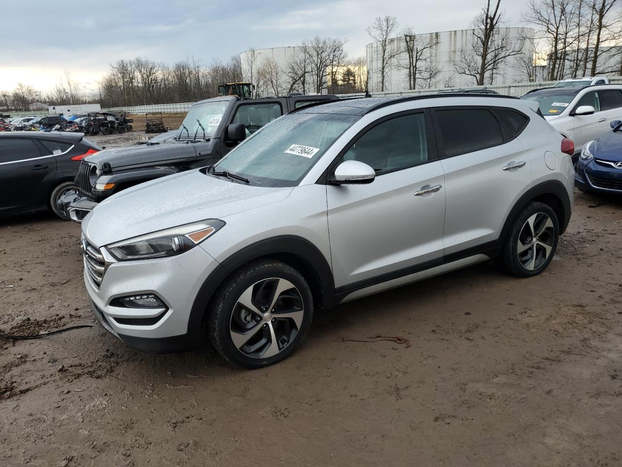 HYUNDAI TUCSON 2017 km8j33a26hu337415