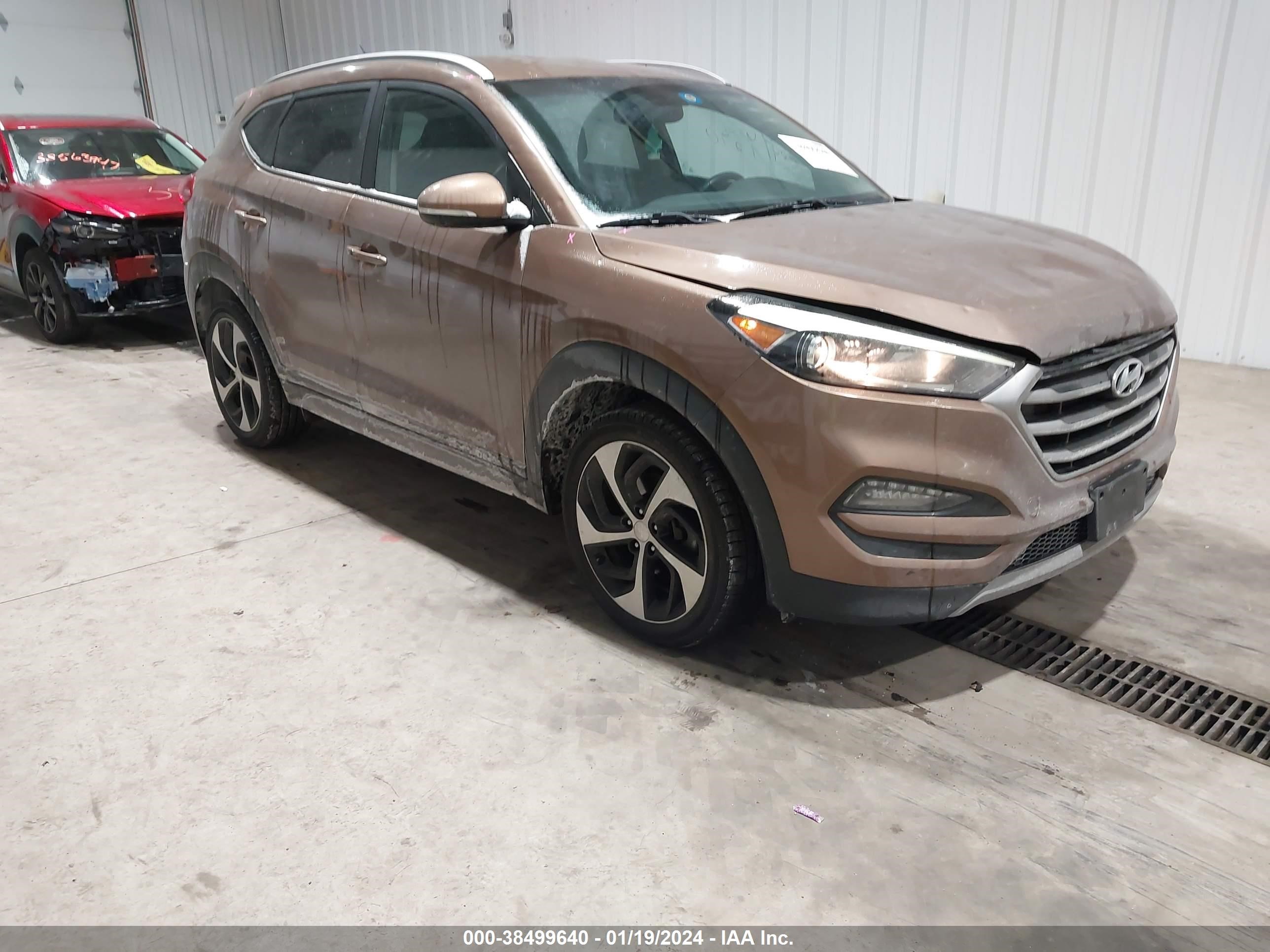 HYUNDAI TUCSON 2017 km8j33a26hu378868