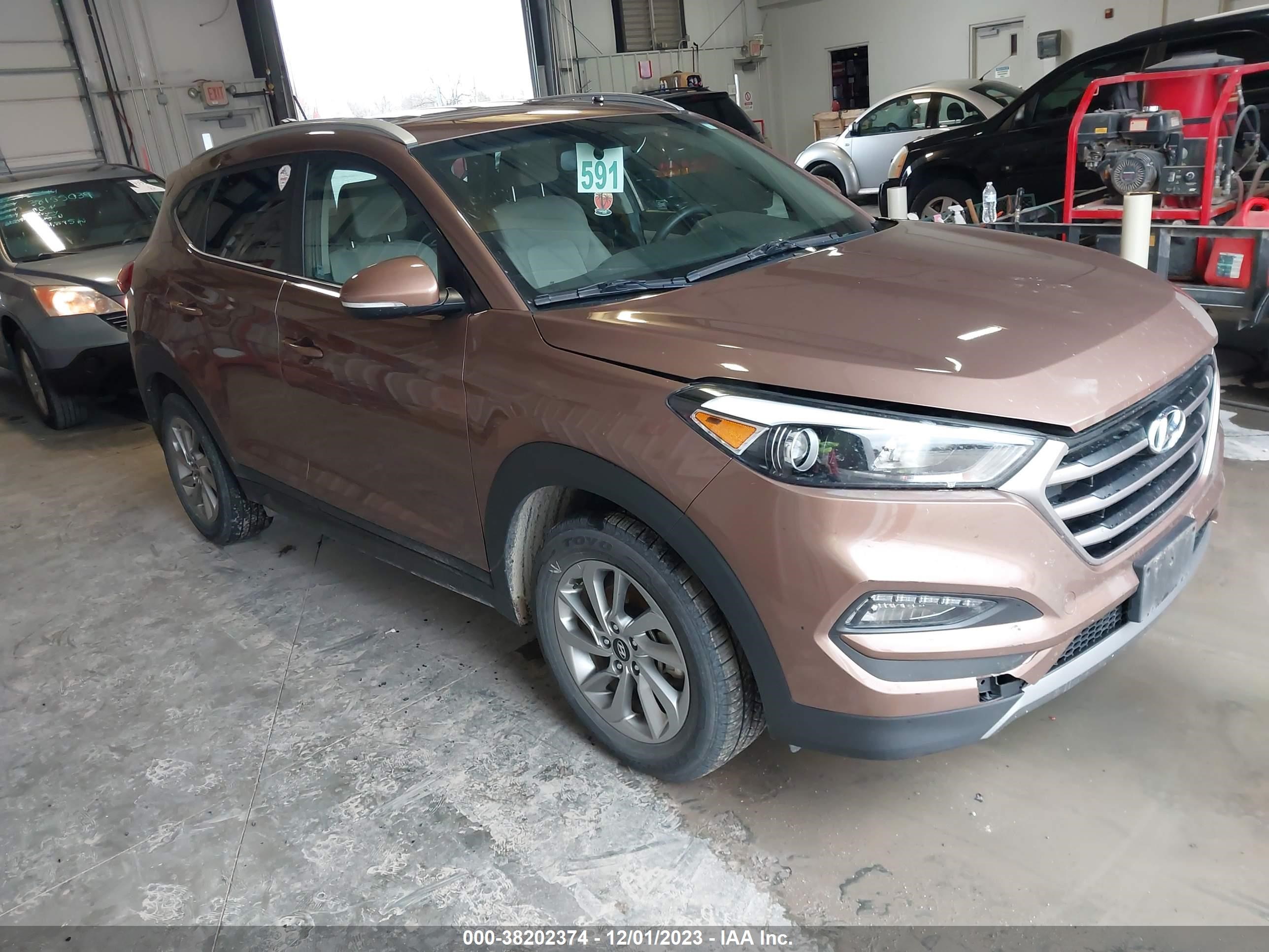 HYUNDAI TUCSON 2016 km8j33a28gu187953