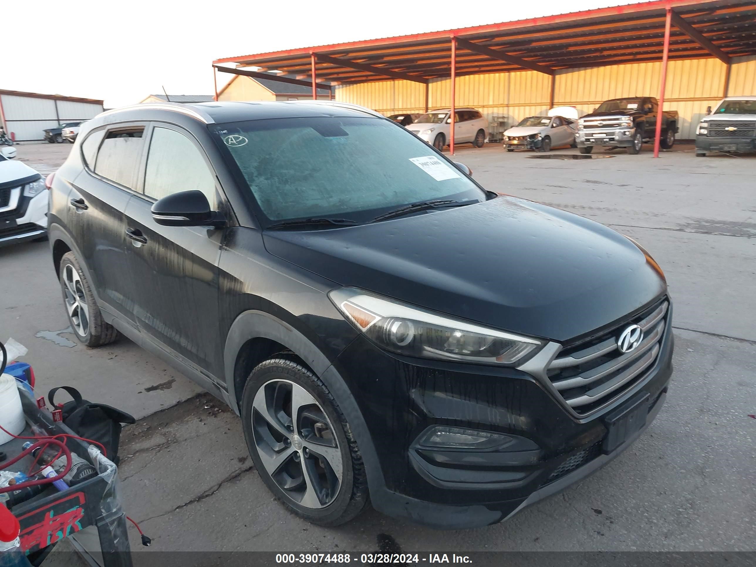 HYUNDAI TUCSON 2016 km8j33a2xgu028707