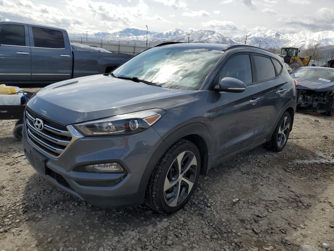 HYUNDAI TUCSON 2016 km8j33a2xgu151066