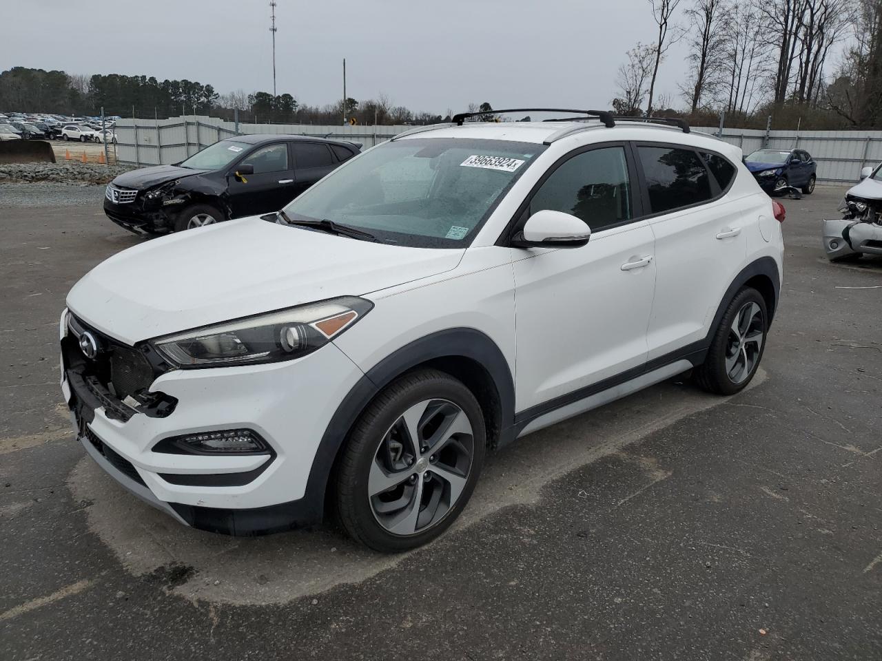 HYUNDAI TUCSON 2017 km8j33a2xhu461719