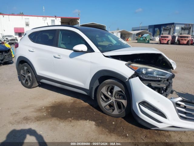 HYUNDAI TUCSON 2017 km8j33a2xhu558614