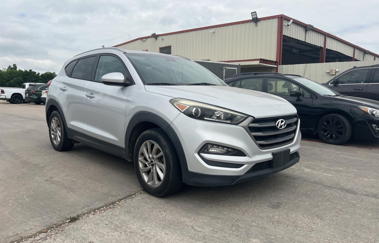 HYUNDAI TUCSON 2016 km8j33a40gu069557