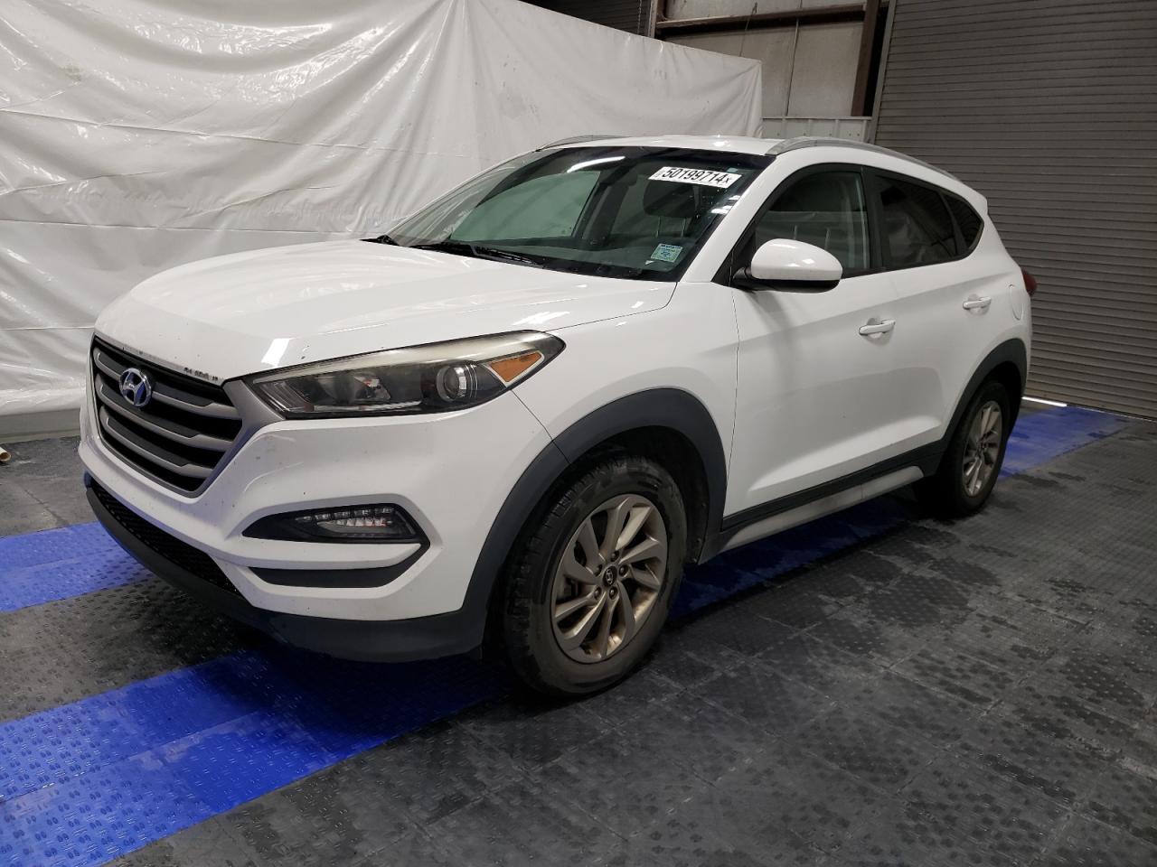 HYUNDAI TUCSON 2017 km8j33a40hu451315