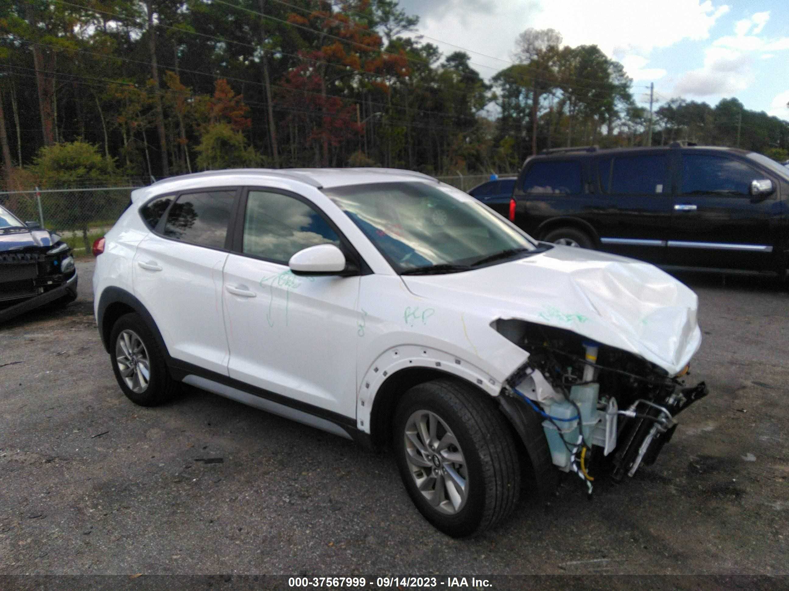 HYUNDAI TUCSON 2018 km8j33a40ju717941