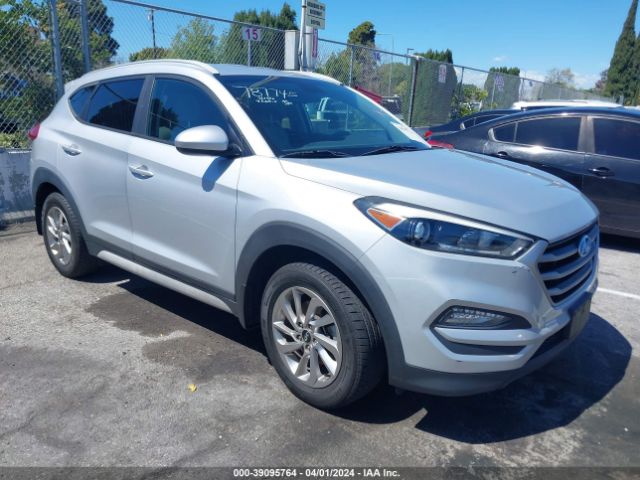 HYUNDAI TUCSON 2017 km8j33a41hu382182