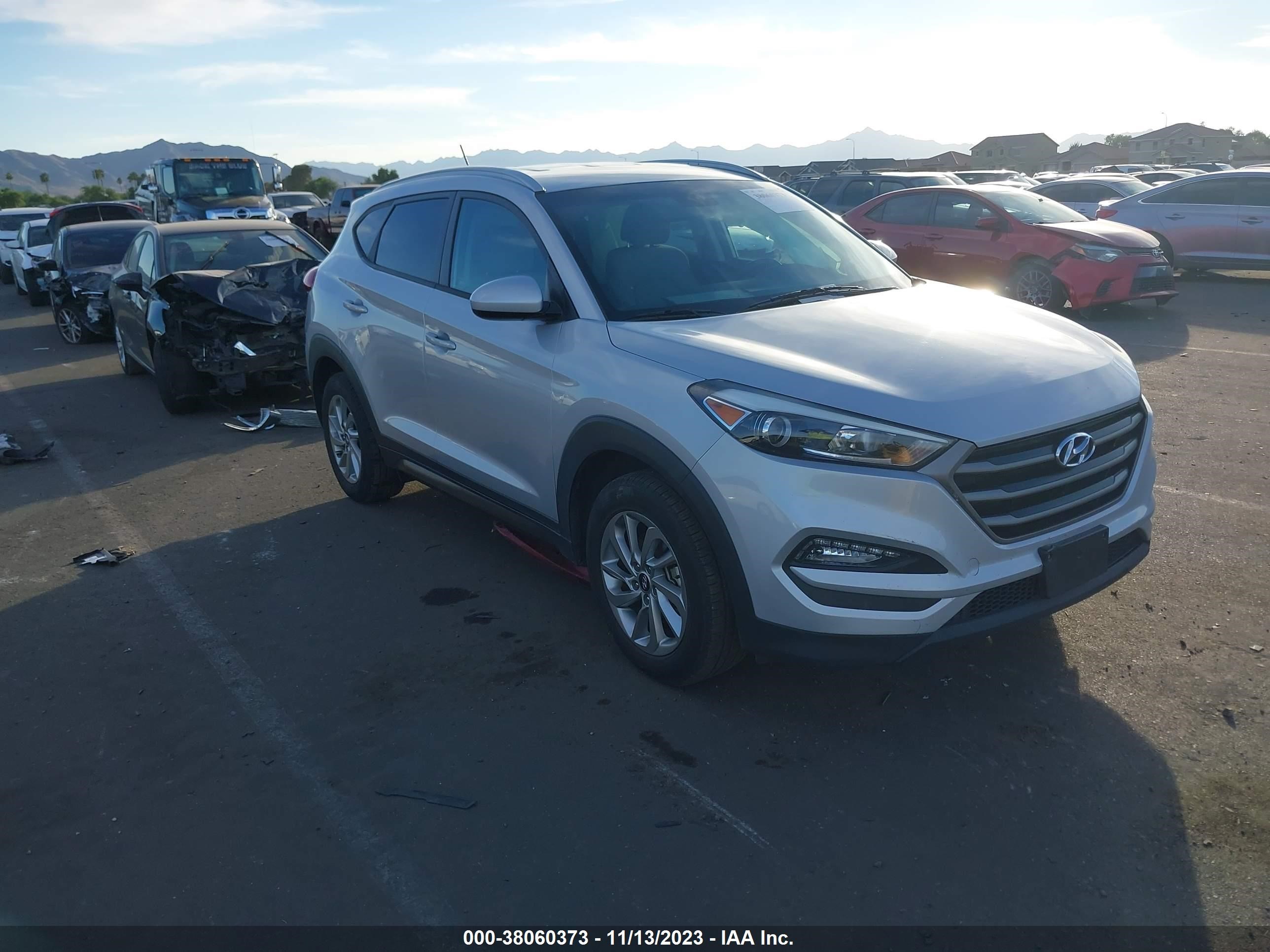 HYUNDAI TUCSON 2016 km8j33a42gu094265