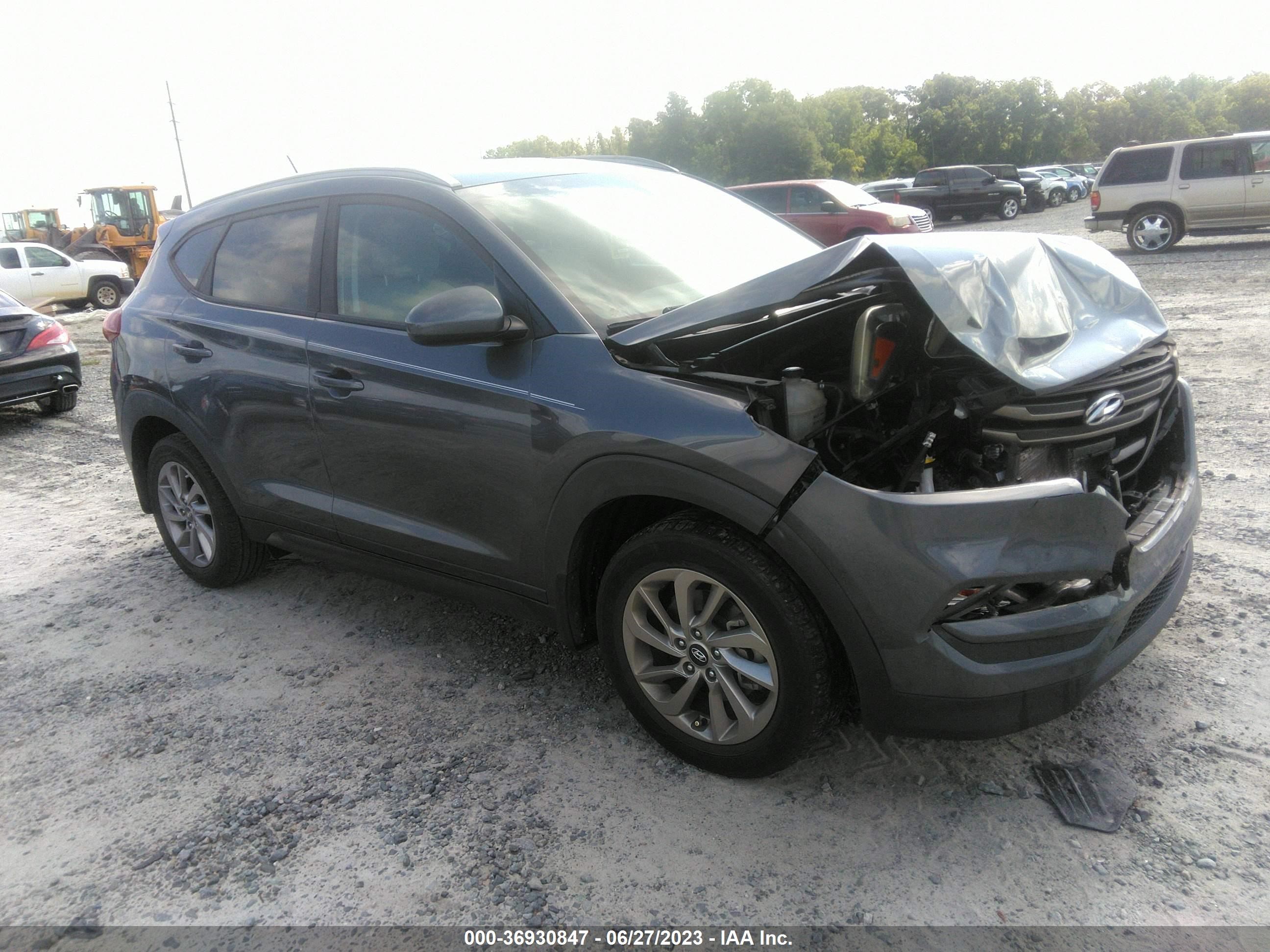 HYUNDAI TUCSON 2016 km8j33a42gu166100