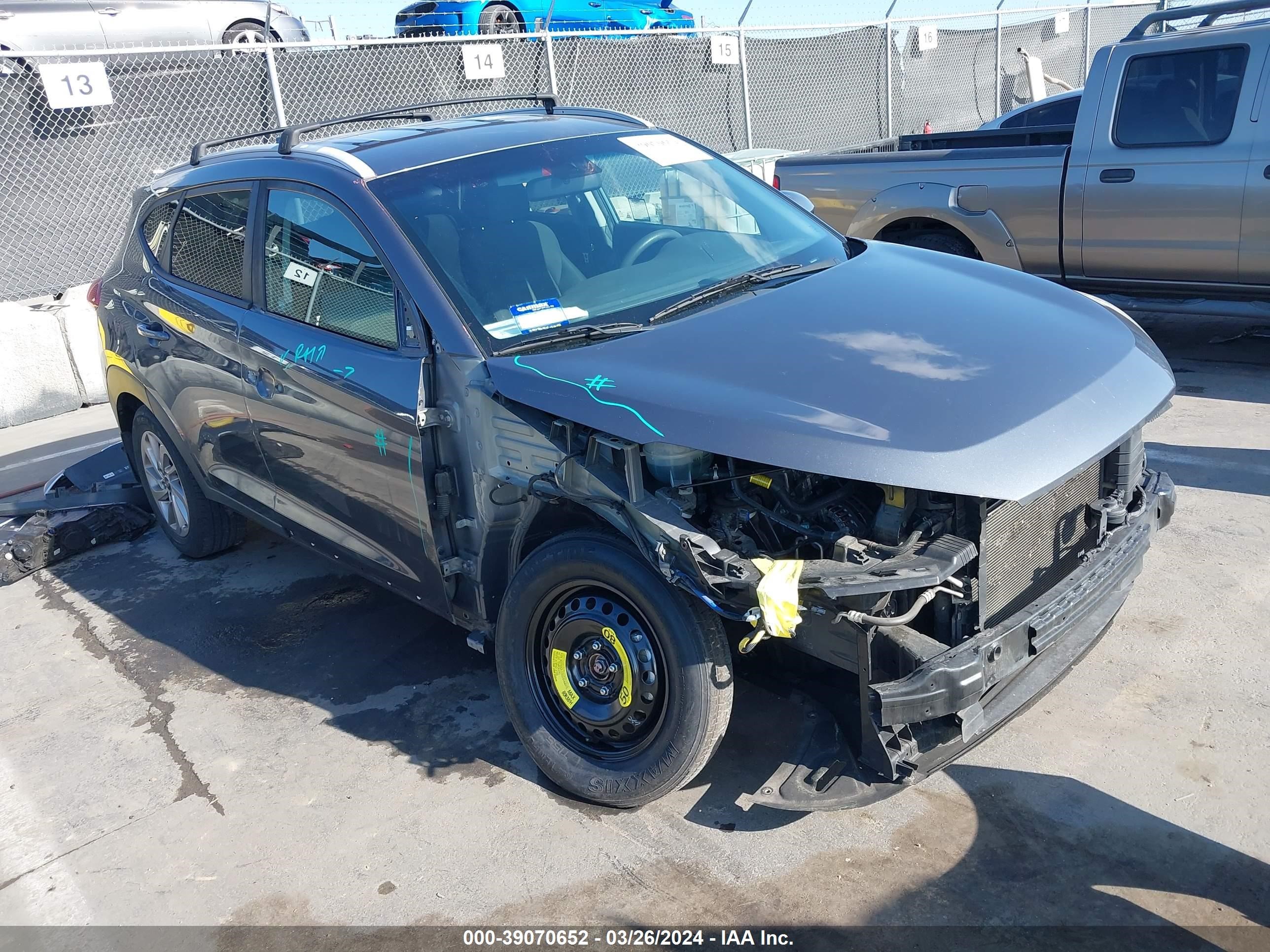 HYUNDAI TUCSON 2018 km8j33a42ju608557