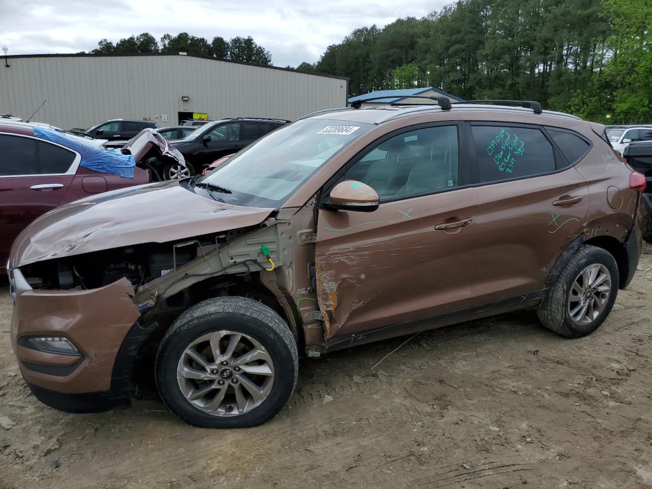 HYUNDAI TUCSON 2017 km8j33a43hu422410