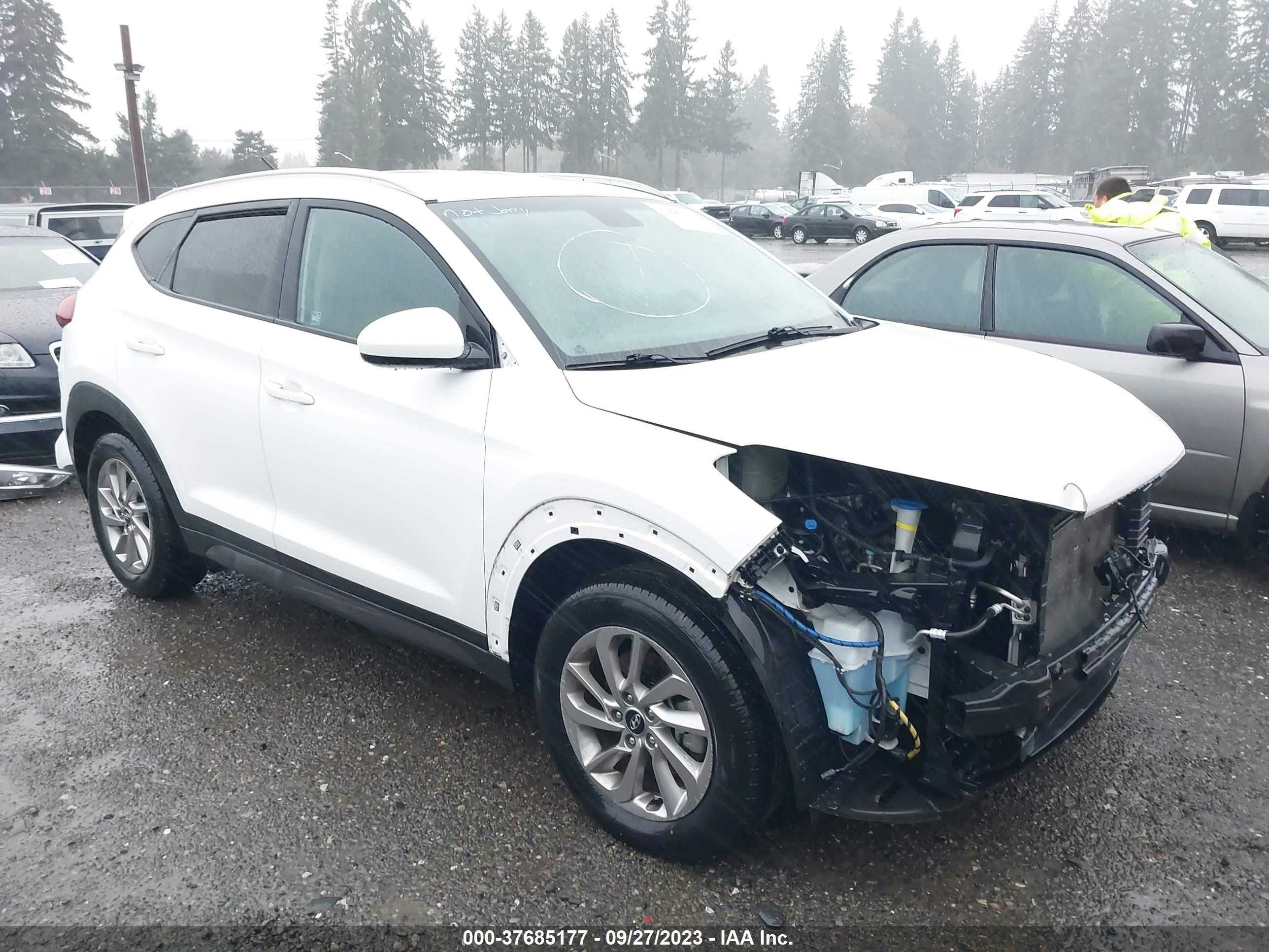 HYUNDAI TUCSON 2016 km8j33a45gu137951