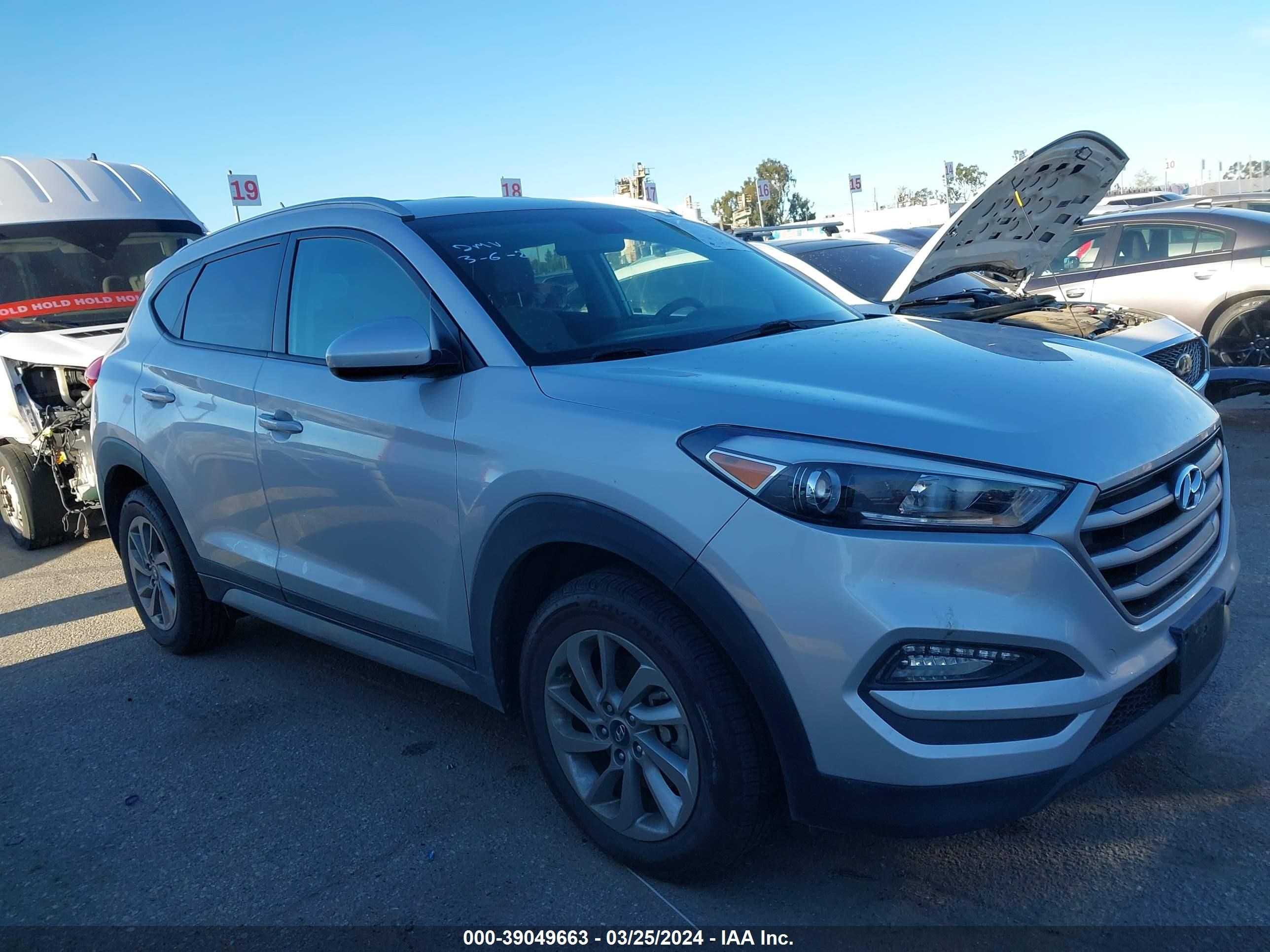 HYUNDAI TUCSON 2017 km8j33a45hu592722