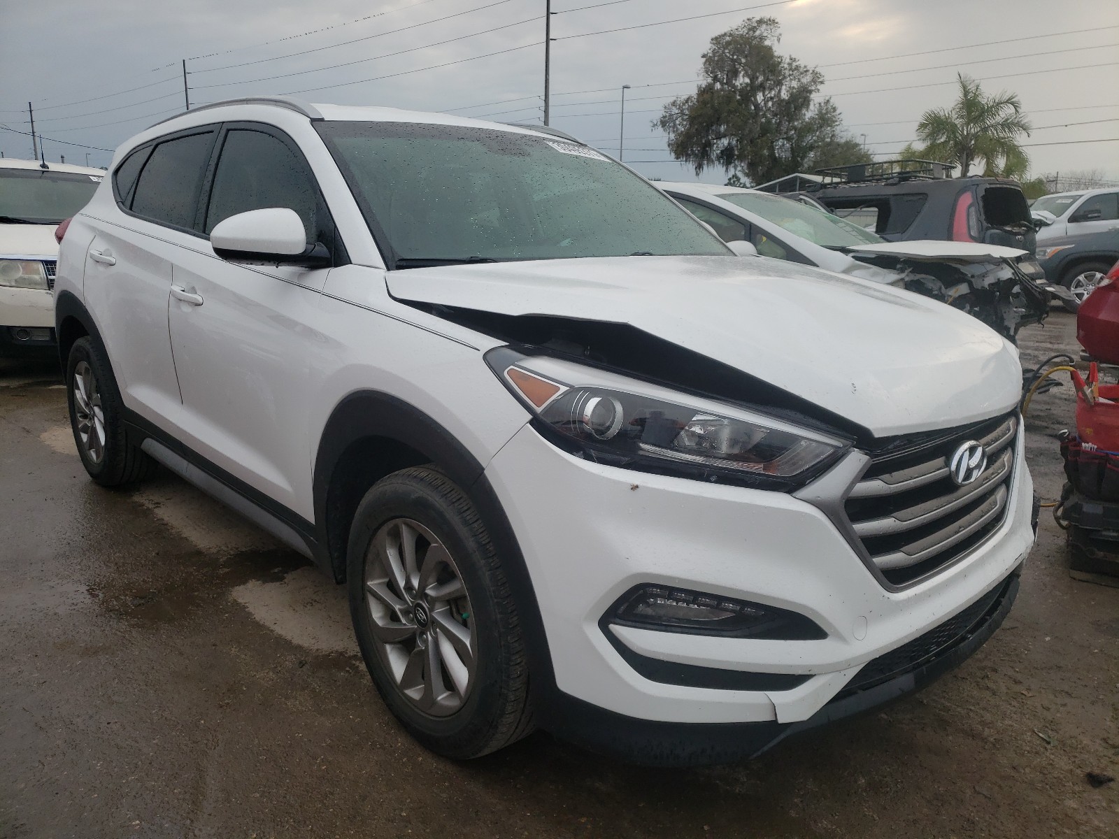 HYUNDAI NULL 2018 km8j33a46ju772653