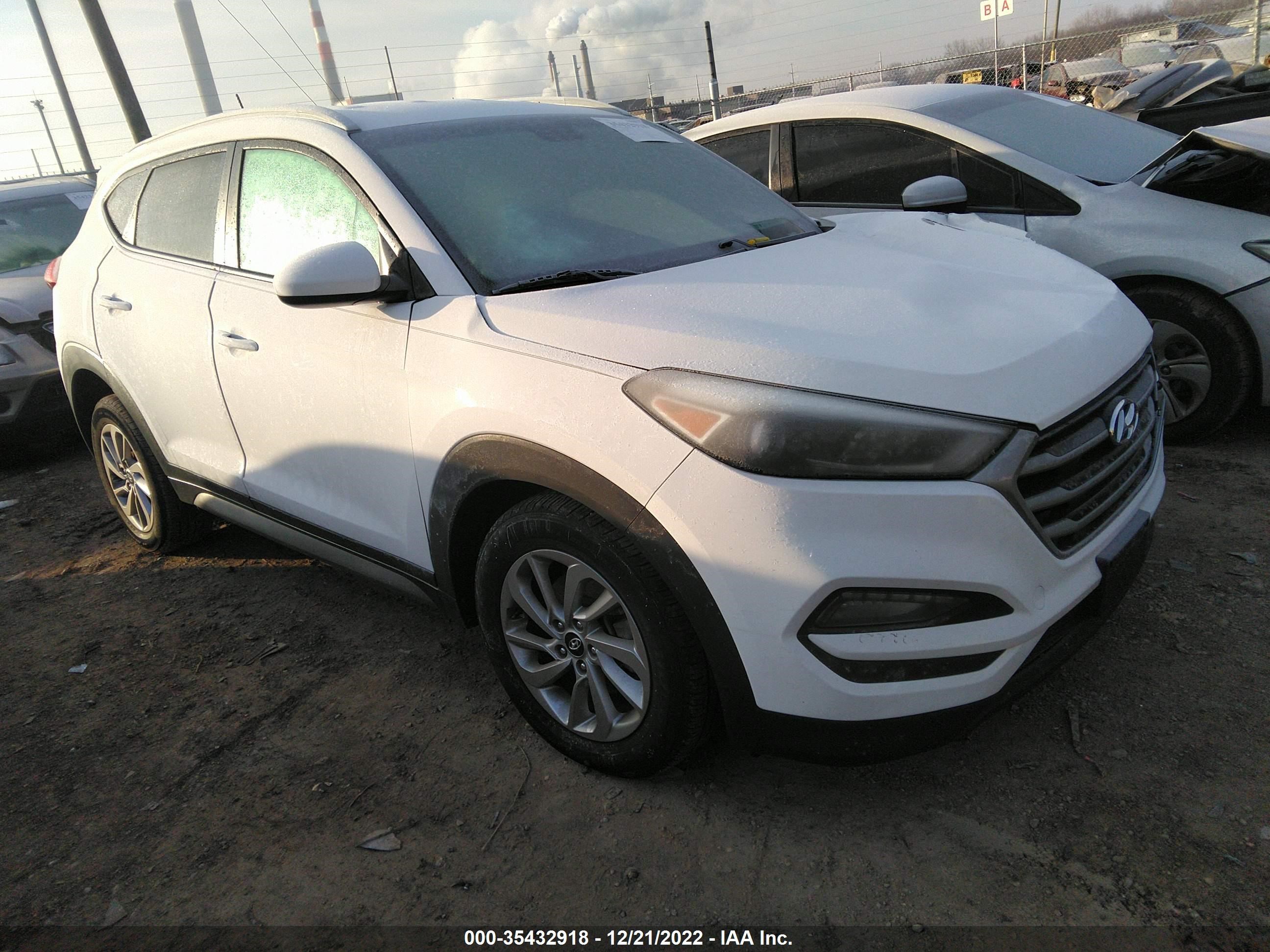 HYUNDAI TUCSON 2017 km8j33a48hu352676