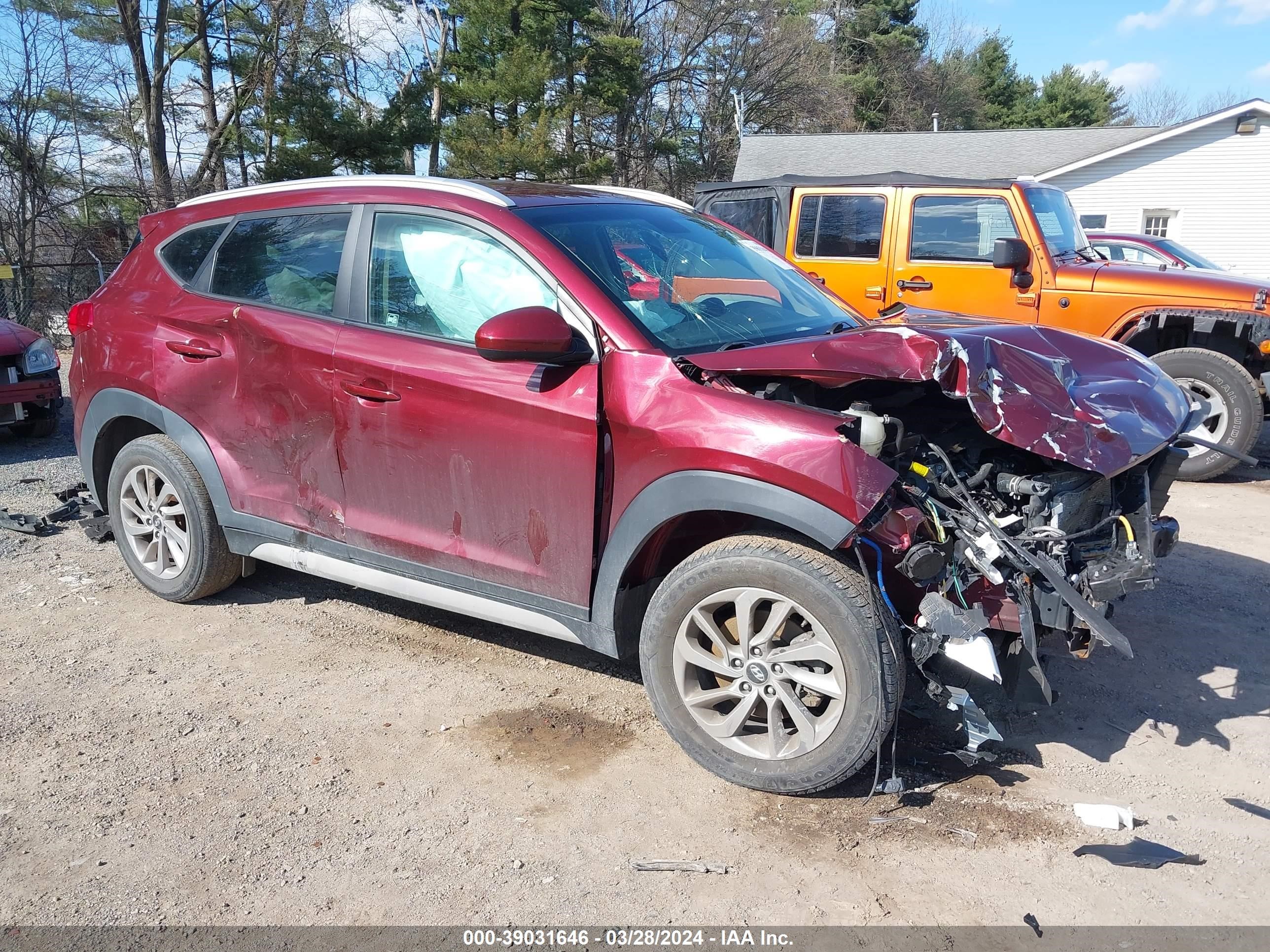 HYUNDAI TUCSON 2018 km8j33a48ju600690