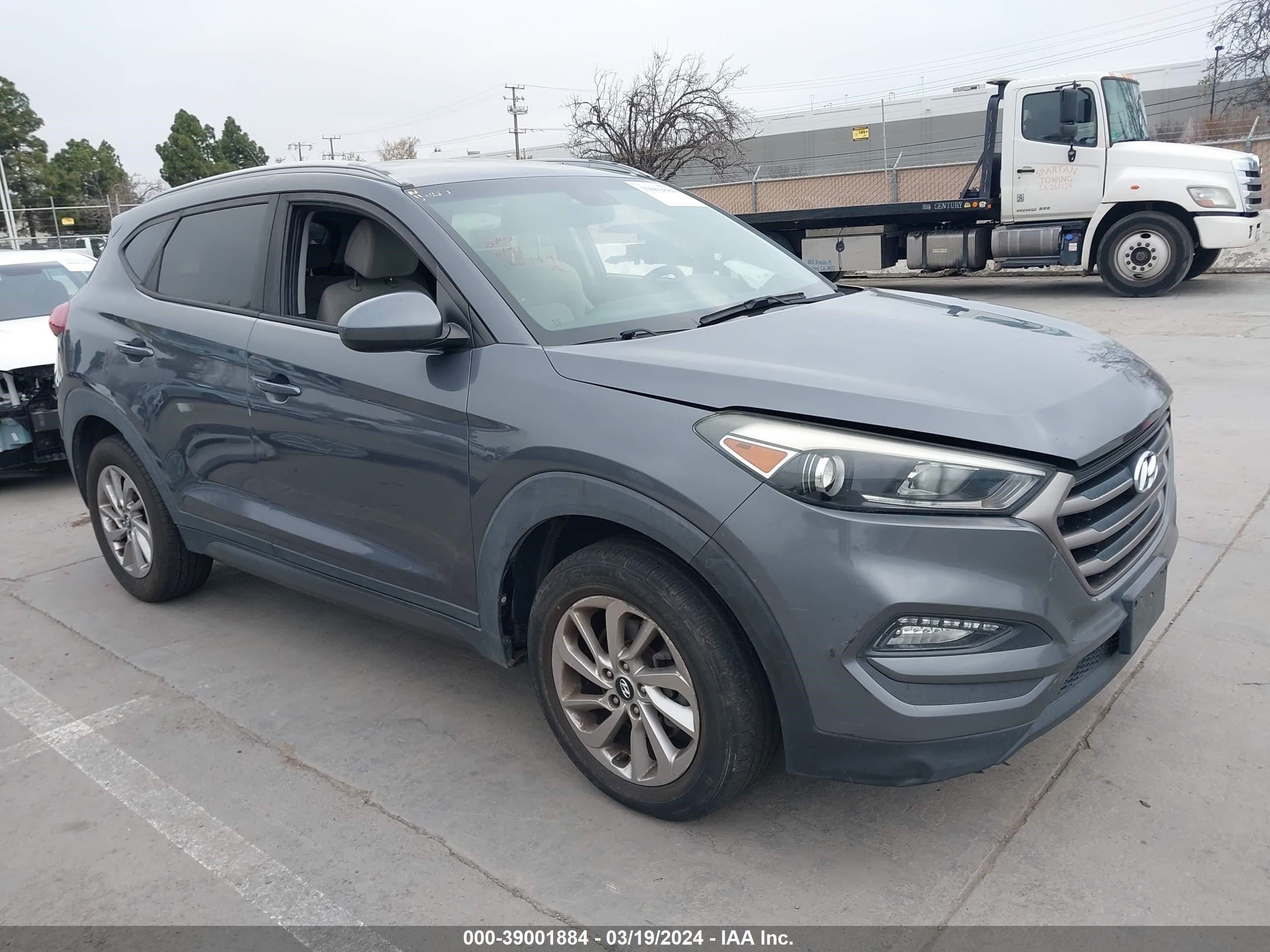 HYUNDAI TUCSON 2016 km8j33a49gu176638