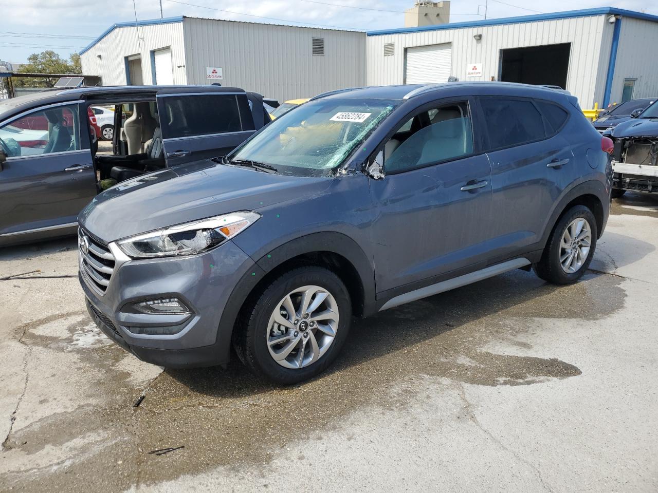 HYUNDAI TUCSON 2018 km8j33a4xju666500