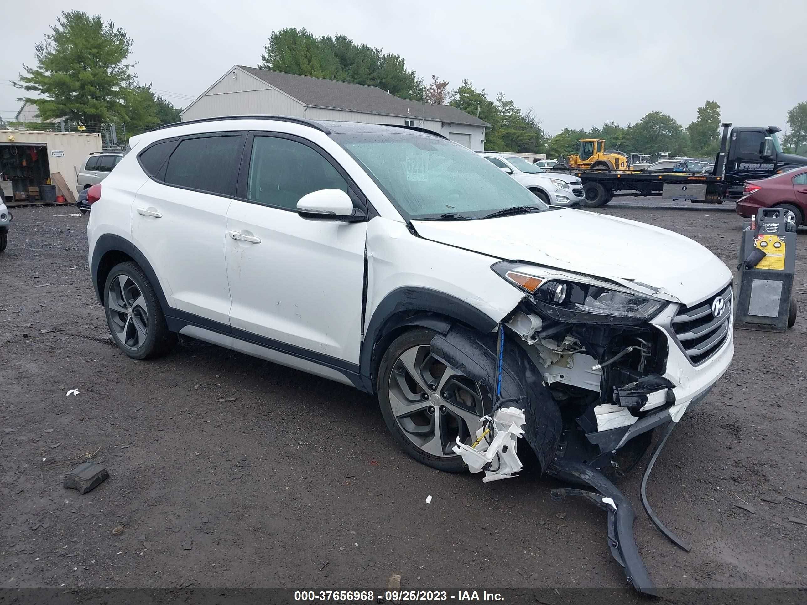 HYUNDAI TUCSON 2018 km8j3ca23ju666000