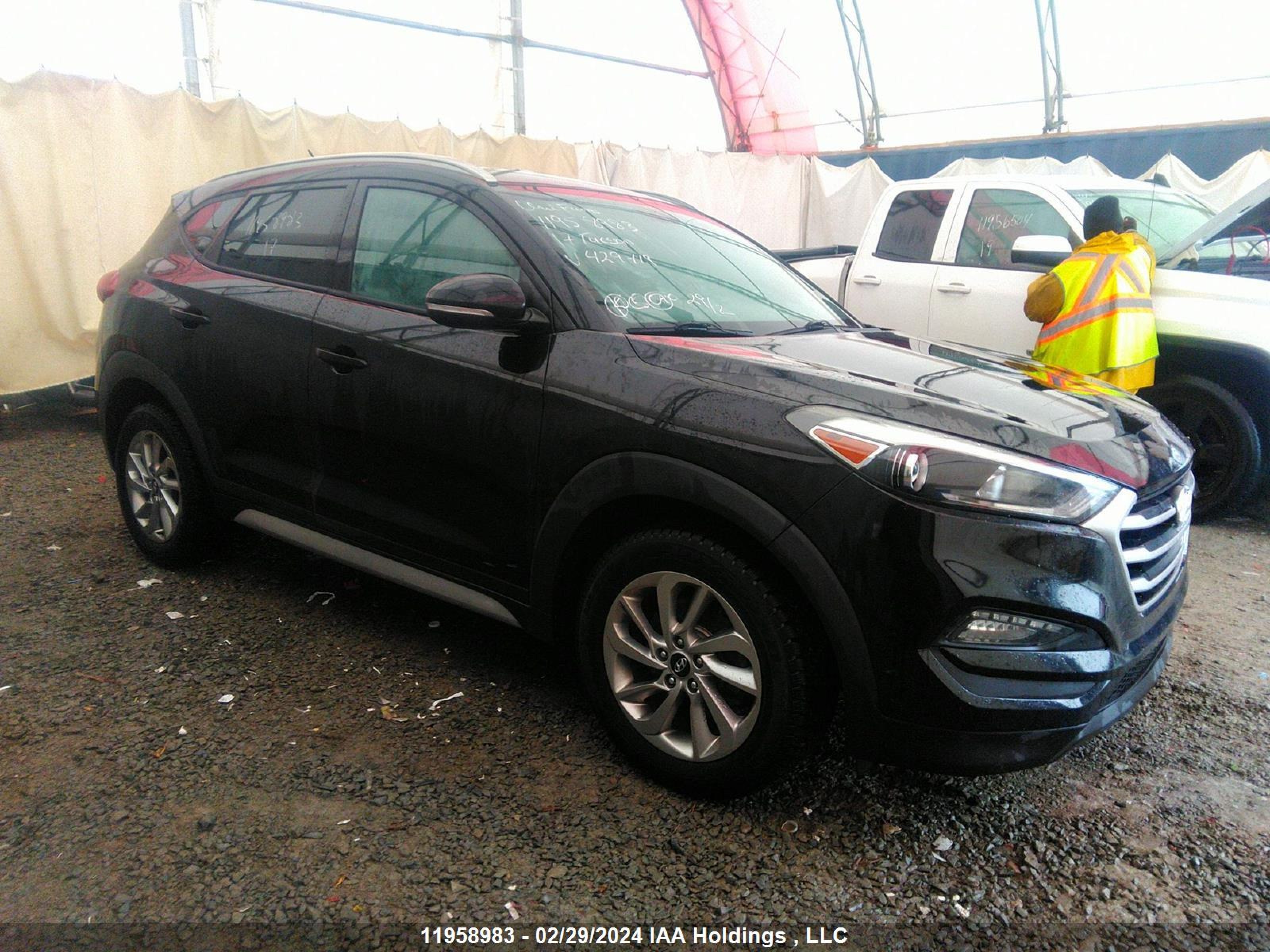 HYUNDAI TUCSON 2017 km8j3ca24hu429719