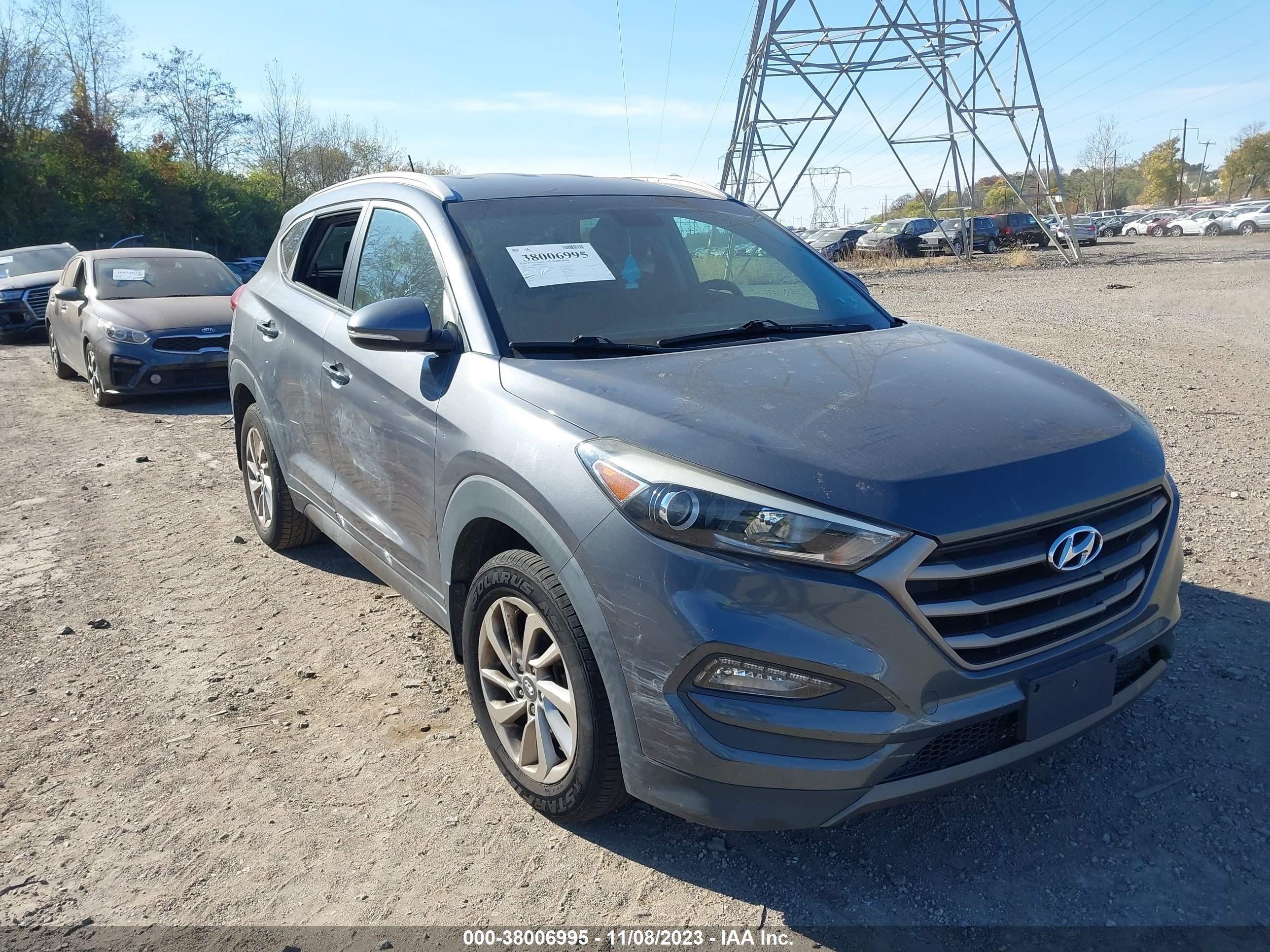 HYUNDAI TUCSON 2016 km8j3ca29gu042968