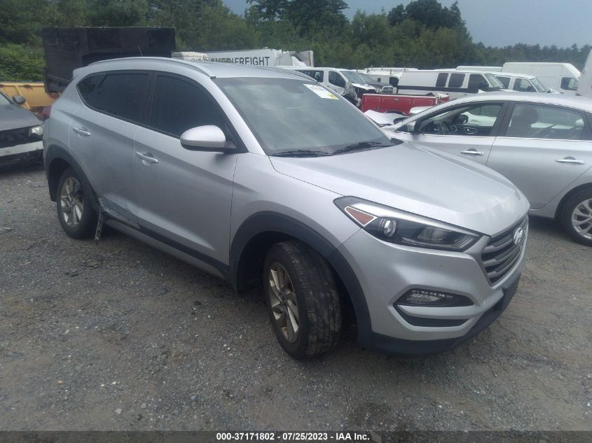 HYUNDAI TUCSON 2017 km8j3ca42hu320659